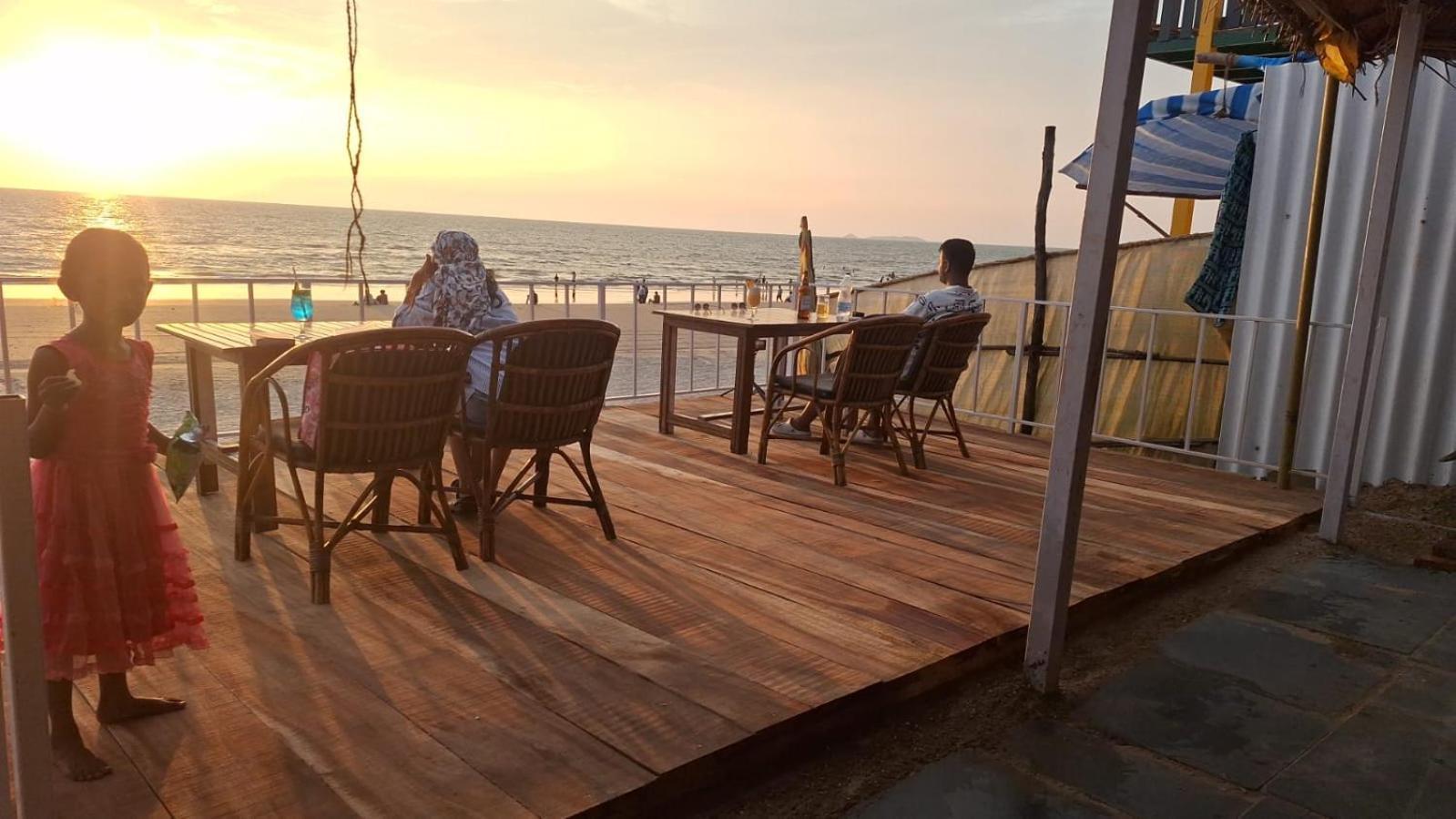 Happy Shack Beach And Wooden Huts Colva Exterior foto